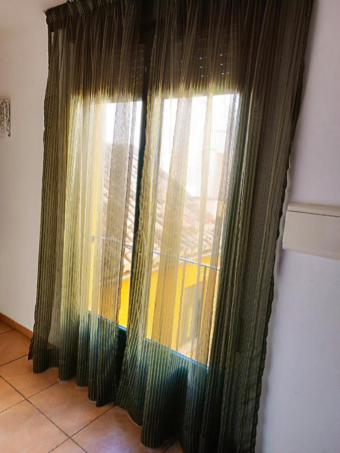 Corrala De San Anton. Sencillo Apartamento En Pleno Centro Гранада Екстер'єр фото