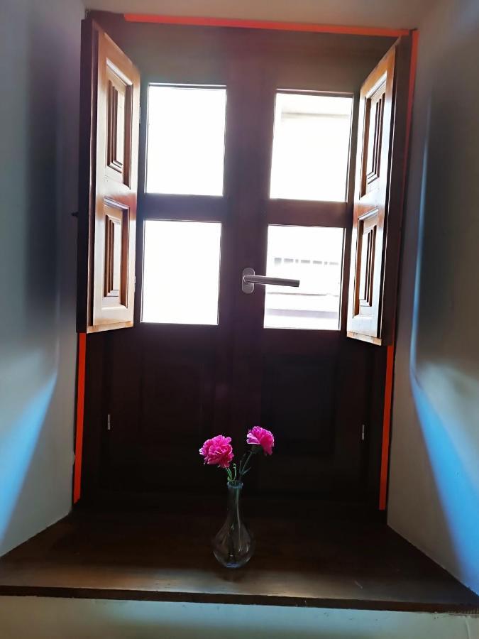 Corrala De San Anton. Sencillo Apartamento En Pleno Centro Гранада Екстер'єр фото
